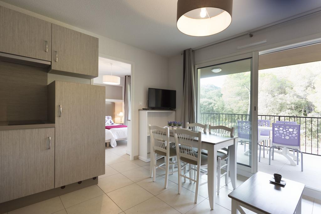 Residhotel Residence Pont Du Gard Remoulins Eksteriør billede
